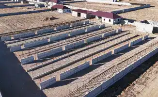 ТУРКЕСТАН: В ПРОМЫШЛЕННЫХ ЗОНАХ САУРАНА ВЕДЕТСЯ СТРОИТЕЛЬСТВО ОКОЛО 140 ЗДАНИЙ