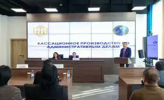 Магистранты Академии правосудия при Высшем Судебном Совете углубляют знания о международной судебной практике на выездной лекции в Кассационном суде