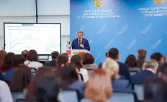 Министр науки встретился с астанчанами