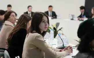 Министр туризма и спорта Ербол Мырзабосынов встретился с представителями отрасли для обсуждения обновления Концепции развития туризма в условиях дефицита гостиничного фонда и кадрового потенциала.