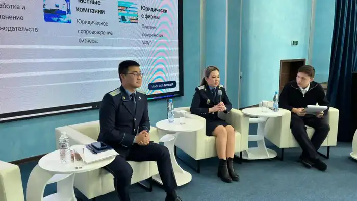 В Астане школьники взаимодействуют с прокурорами в рамках профориентационного подкаста Актобе