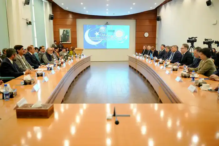 Казахстанские научные и образовательные центры открыты в Пакистане (8)