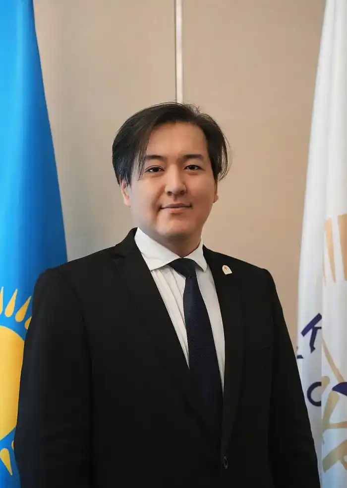 Әбсадықов Айқожа назначен директором Департамента инвестиционной политики и инфраструктурного развития Минпросвещения РК с 2 февраля 2026 года. Актобе