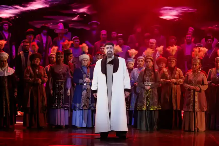 В Алматы состоялась премьера новой постановки легендарной оперы «Абай» (7)