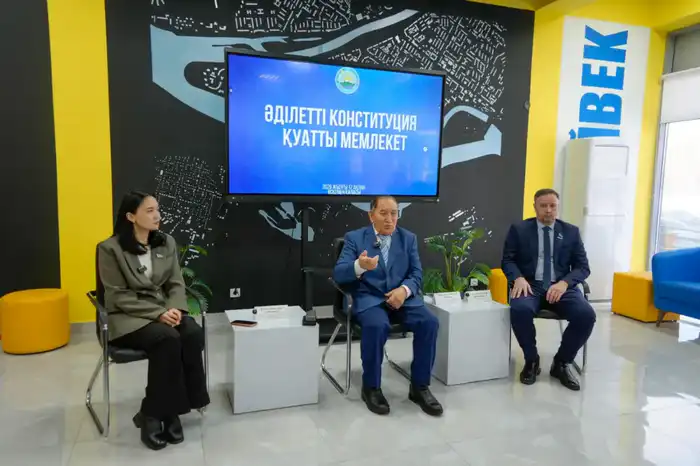 Молодежь ВКО призывает к участию в республиканском референдуме 15 марта Актобе