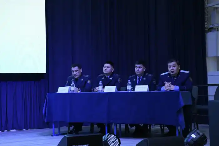 Телемост в Астане: студенты общаются с осужденными для повышения правовой культуры Актобе