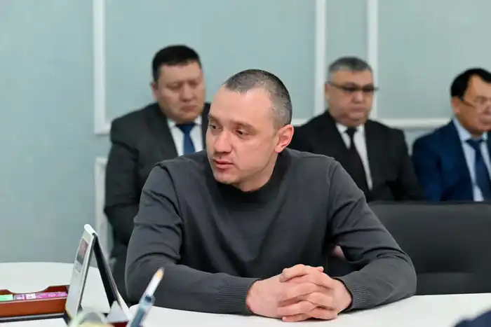 Прием граждан акимом области обсуждение проблем жилья дорог и транспорта Актобе