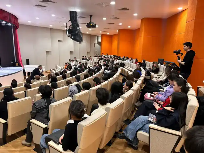 Авторское право: секреты искусства для творческой молодежи Актобе