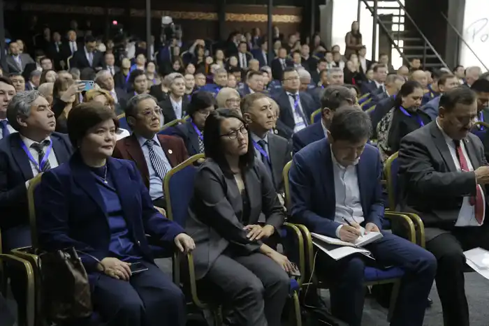 Определены новые задачи цифровой модернизации высшего образования и науки (10)