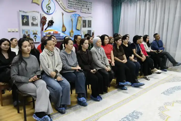 В Астане детский сад и родители получили советы по защите от мошенников от правоохранительных органов Актобе