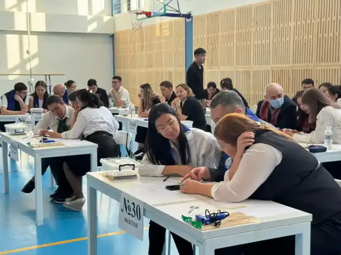 Участие в городской STEM-олимпиаде способствует повышению квалификации учителей в Астане Актобе