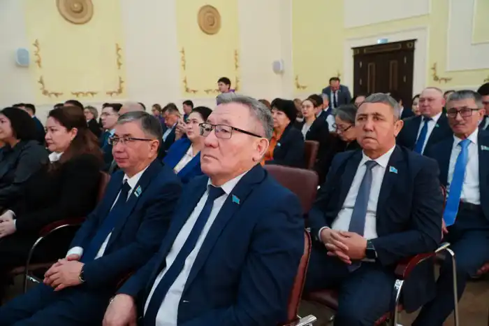 Urban Transformation in Kokchetav: A Model for Regional Development Актобе