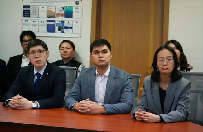 Студенты ЕНУ: права молодежи в центре внимания! Актобе
