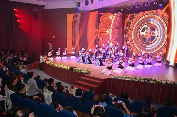 В Астане состоялся отчетный концерт студии «Жас сарбаз» имени Нургисы Тлендиева (6)