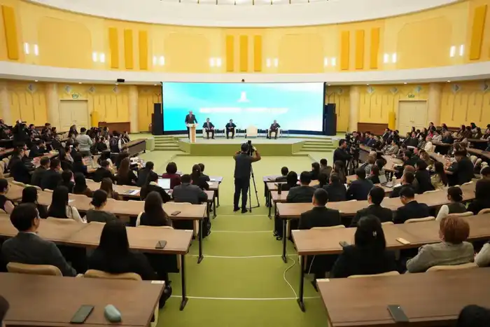 Новая Конституция: мост к справедливому будущему Казахстана Актобе