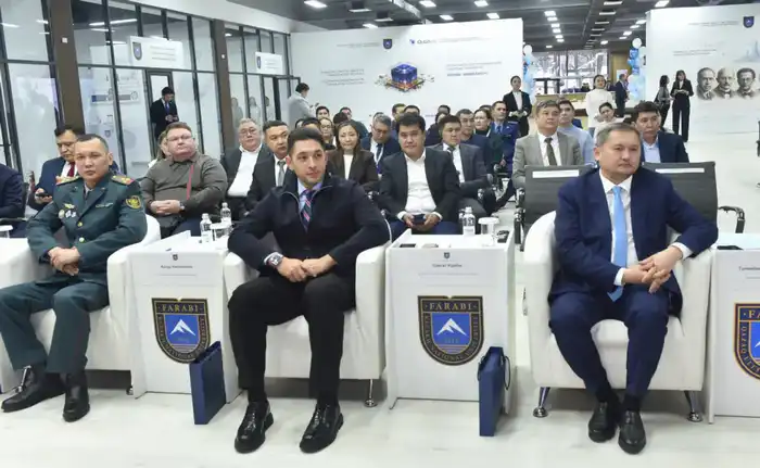 В КазНУ открылся Казахстанско-Сингапурский центр квантовых технологий (3)