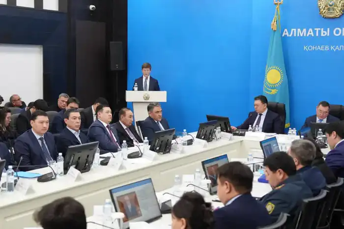 Канат Бозумбаев обсудил водосбережение в Алматы Актобе