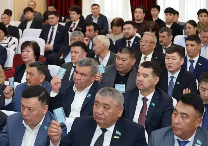 Маслихат: Строим мосты к будущему региона Актобе