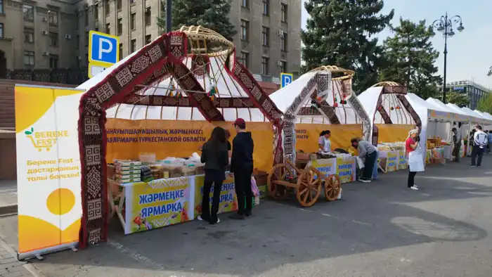 В Алматы увеличится количество ярмарок выходного дня (3)