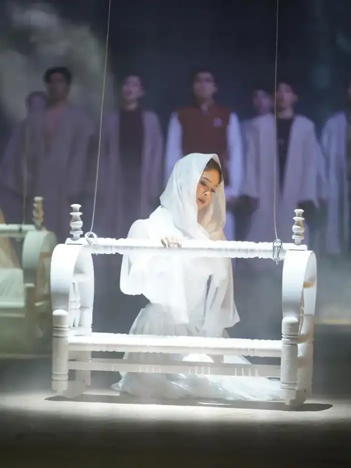 Премьера "Пейіш": история любви на сцене Туркестана! Актобе