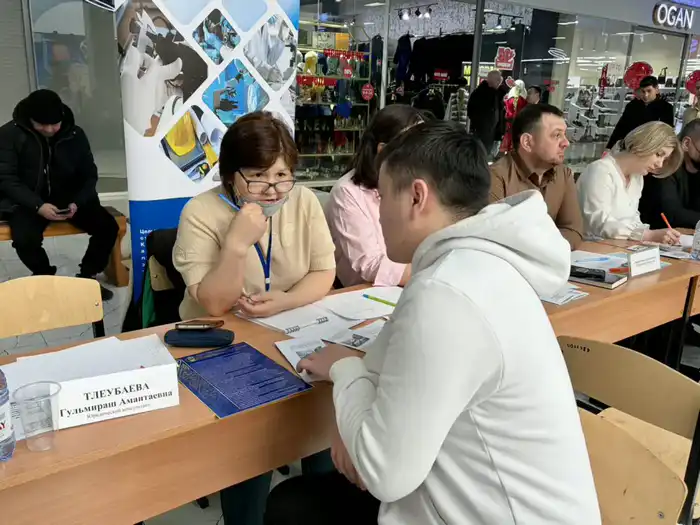 В регионе прошла ярмарка вакансий «Еңбек қолдау», направленная на защиту прав детей и трудоустройство граждан с задолженностью по алиментам Актобе