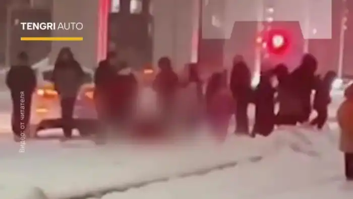 Два несовершеннолетних пострадали в результате наезда автомобиля возле школы в Астане Актобе