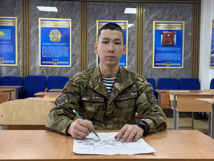 Служба и творчество: как матрос морской пехоты через искусство сохраняет память о героях Казахстана Актобе