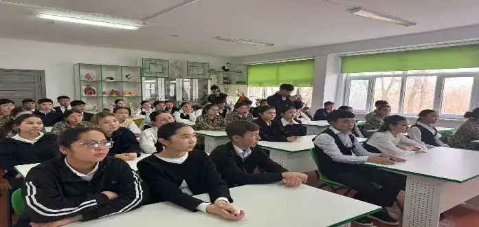 Бәйдібек ауданында жоғарғы сынып оқушыларына терроризм мен экстремизмнің алдын алу бойынша ақпараттық-түсіндіру жұмыстары өтті Актобе