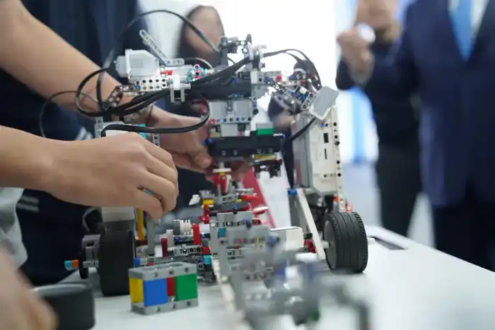 Innovative Educational Transformation in Kazakhstan: Embracing Digital Technology for Global Competitiveness Актобе