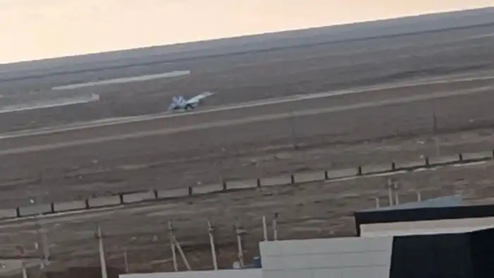 Су-30: Истребитель приземлился в Атырау без предупреждения Актобе