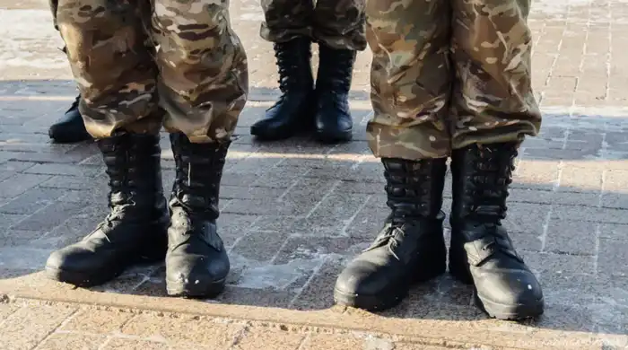 армия