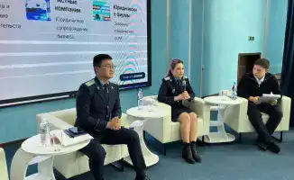 В Астане школьники взаимодействуют с прокурорами в рамках профориентационного подкаста