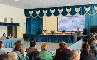 В Астане учителям объяснили новый проект Конституции на совещании