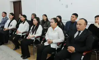 Молодежь как движущая сила: встреча акима области в Меркенском районе о Конституционных реформах