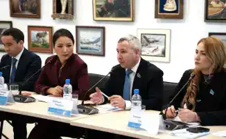 Экспертная встреча в Казахстане: молодежь обсуждает ключевые положения новой Конституции