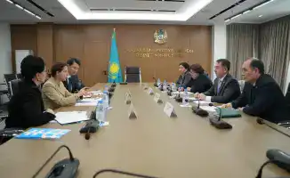 Мост между правами женщин и правосудием в Казахстане