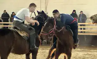 В Карагандинской области прошел турнир по аударыспаку с участием около 100 всадников из шести районов