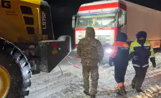 Спасение 126 человек из снежных заносов в Казахстане: работа спасателей в условиях экстремальной погоды
