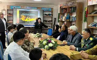 Молодёжь Усть-Каменогорска встретилась с ветеранами для обсуждения исторической памяти