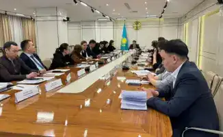 Заседание по защите прав детей в Астане обсуждение буллинга и суицидов среди подростков
