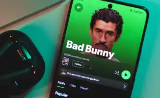 Bad Bunny снова на музыкальном Олимпе: альбом, как феникс, восстал из пепла и занял первую строчку Billboard