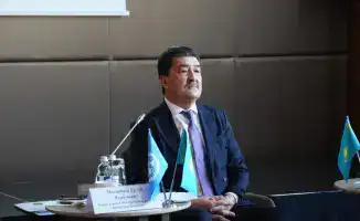 Встреча министра экологии Казахстана с слушателями Школы аналитики обсуждение экологических приоритетов