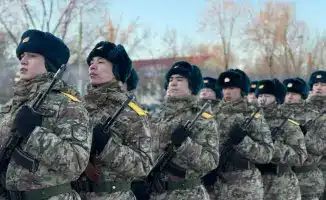 Символика военной присяги: братская связь и традиции в Атырау