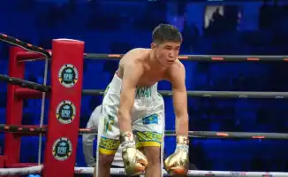 Торехан Сабырхан из Казахстана уверенно победил соперника в 1/8 финала турнира Boxam Elite в весовой категории до 70 килограммов