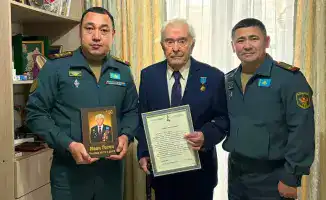 ЗКО отмечает 103-летие ветерана Ивана Гапича