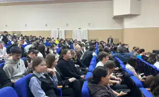 350 молодых людей обучились противодействию радикальным идеологиям на форуме в Булаево СКО