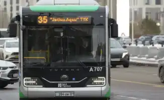 Штормовое предупреждение: приостановка шести автобусных маршрутов в Астане приводит к затруднениям в передвижении горожан
