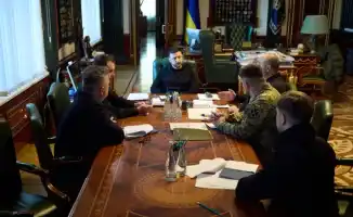 Зеленский заявил о готовности Украины к реальным шагам для достижения мира
