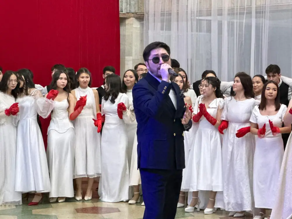 Весенний бал: танцы и музыка в честь женщин! Актобе