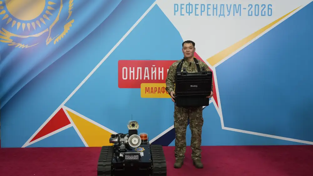 Внедрение инновационного робота-пожарного МЧС Казахстана: новые горизонты безопасности при тушении пожаров Актобе
